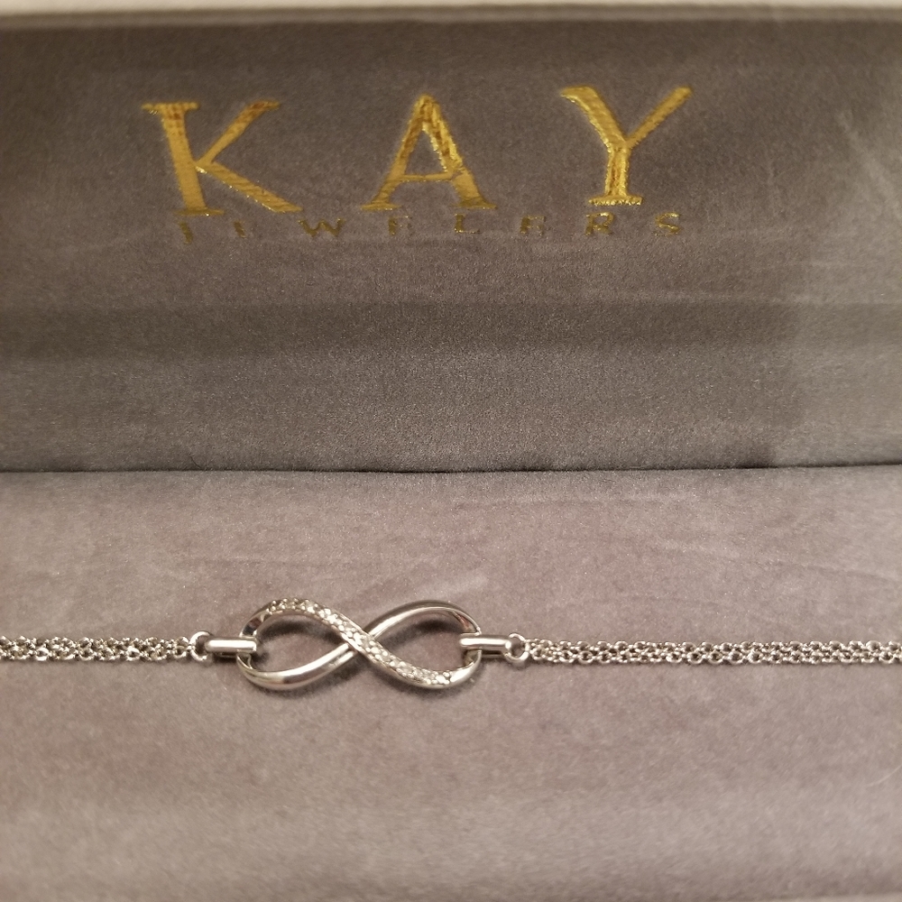 Diamond infinity bracelet 925 Kays